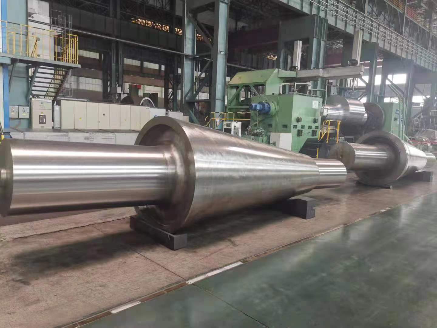 破碎機對耐磨的要求都非常的高